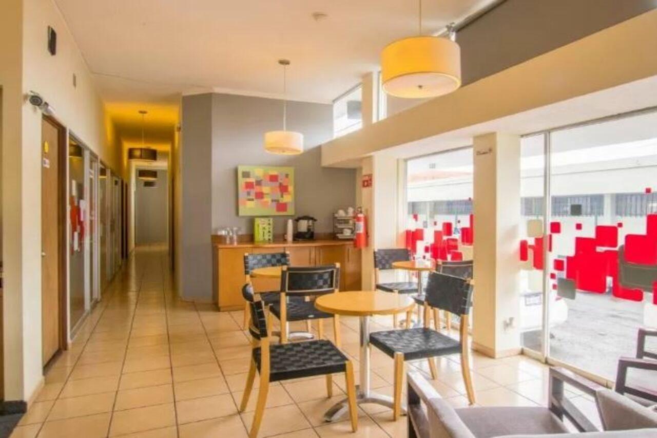 Hotel Mateos 1215 León Eksteriør billede